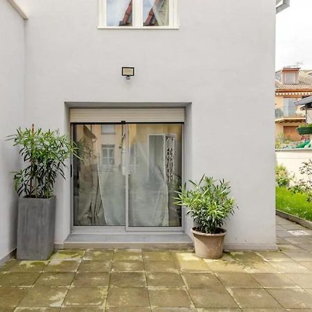 Maisonnette Avec Terrasse Strasbourg Bagian luar foto