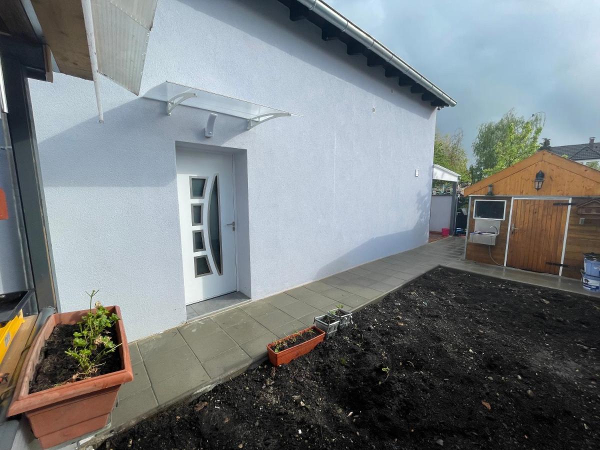 Maisonnette Avec Terrasse Strasbourg Bagian luar foto
