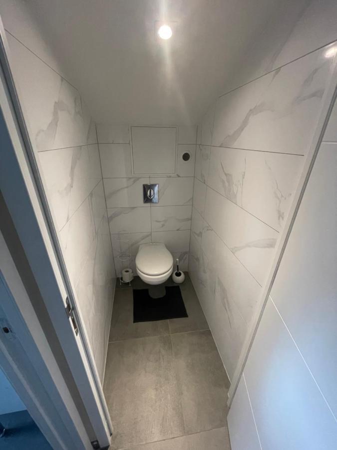 Maisonnette Avec Terrasse Strasbourg Bagian luar foto