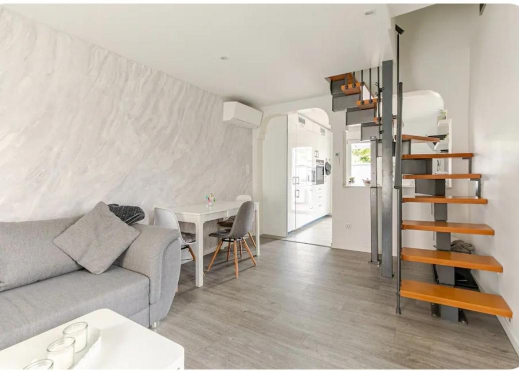 Maisonnette Avec Terrasse Strasbourg Bagian luar foto