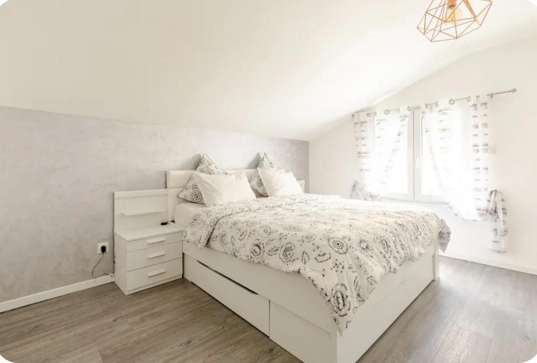 Maisonnette Avec Terrasse Strasbourg Bagian luar foto