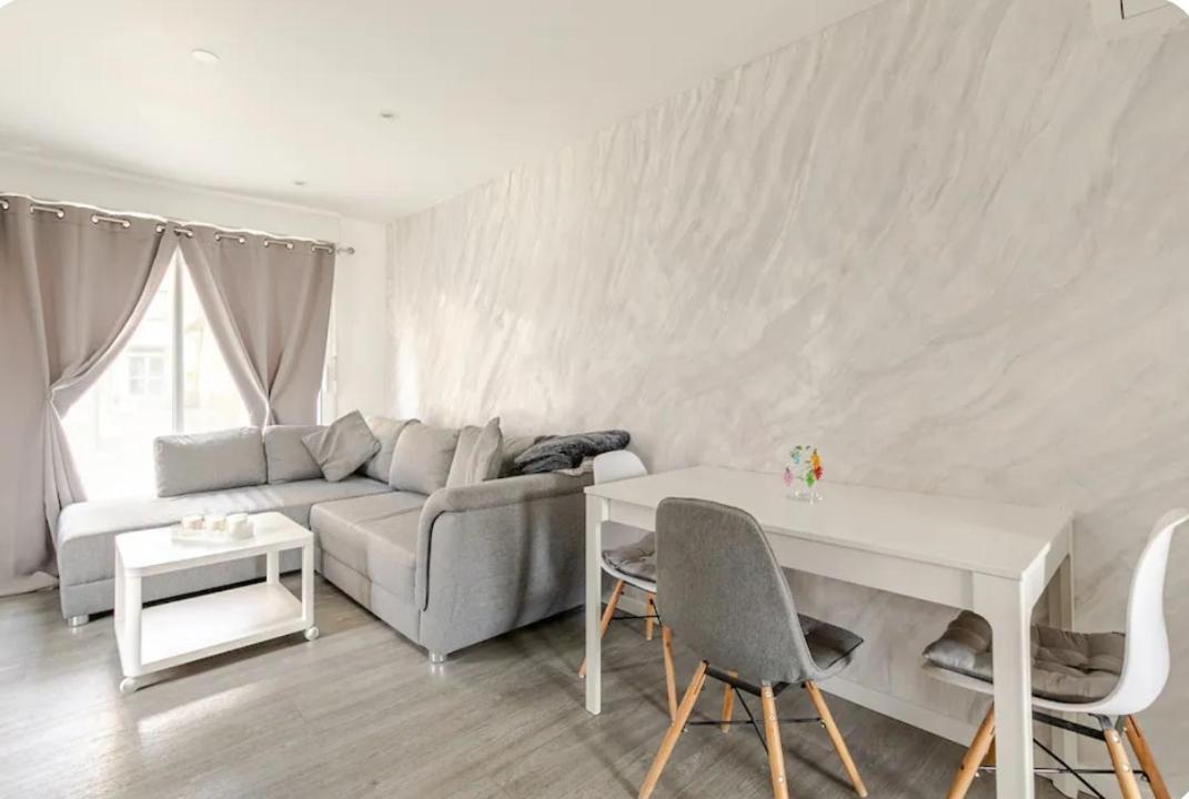 Maisonnette Avec Terrasse Strasbourg Bagian luar foto